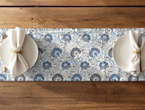 Table-runner-template-mockup